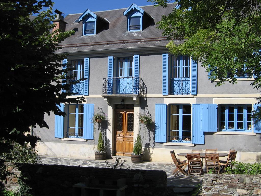 Papilio Bed & Breakfast Montauban-de-Luchon Exterior photo