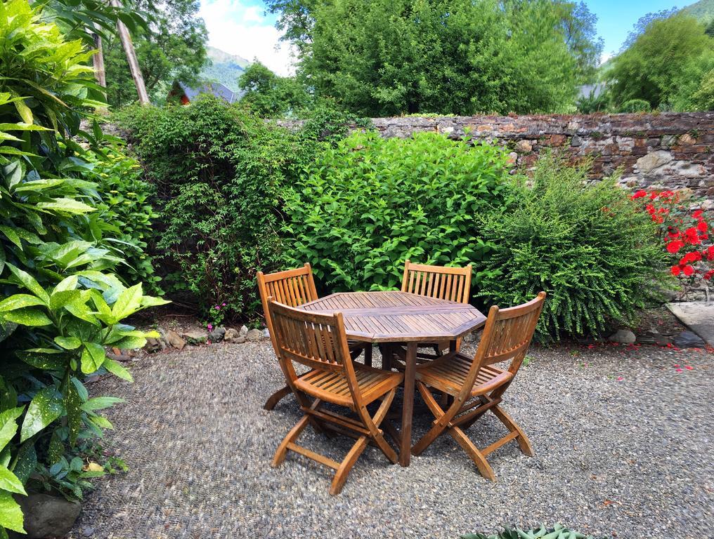 Papilio Bed & Breakfast Montauban-de-Luchon Exterior photo