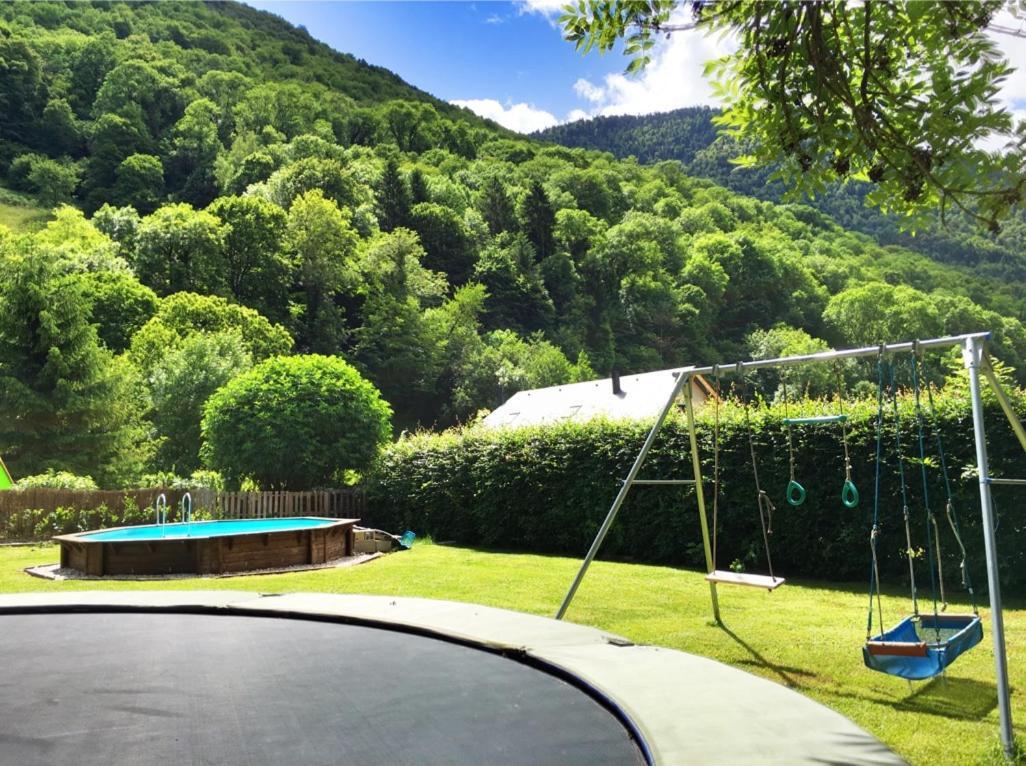 Papilio Bed & Breakfast Montauban-de-Luchon Exterior photo